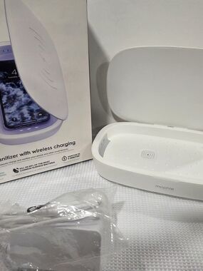 Mophie White UV Phone Sanitizer with Wireless Charging